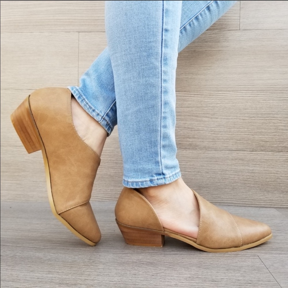 Open side, pointy toe booties